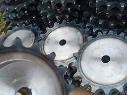 Цепная звёздочка со ступицей