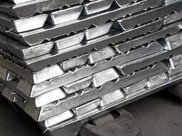 Чушка нержавеющая Наимен. : слиток, Марка: 08Х18Н10Т; 09Х16Н4Б…, Размер: 500х500х1700