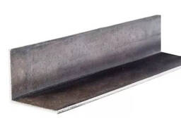 Soyuq haddelenmiş əyilmiş künc Ölçüsü: 40x40x3x6 mm; 25x25x4x12 mm; 32x32x2x12.1 mm